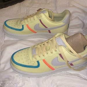 Womens Nike Air Force 1 07 LX